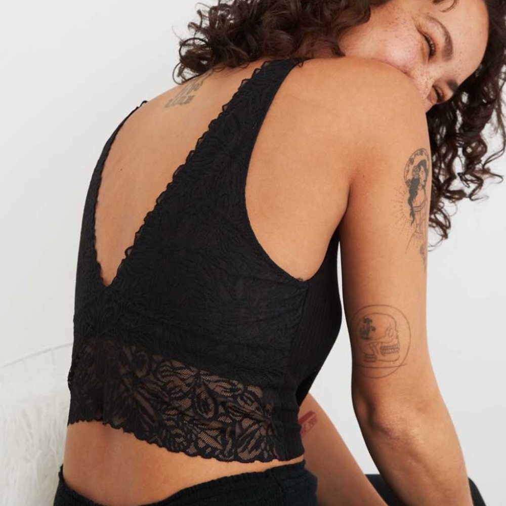 ✨Aerie longline lace back bralette✨